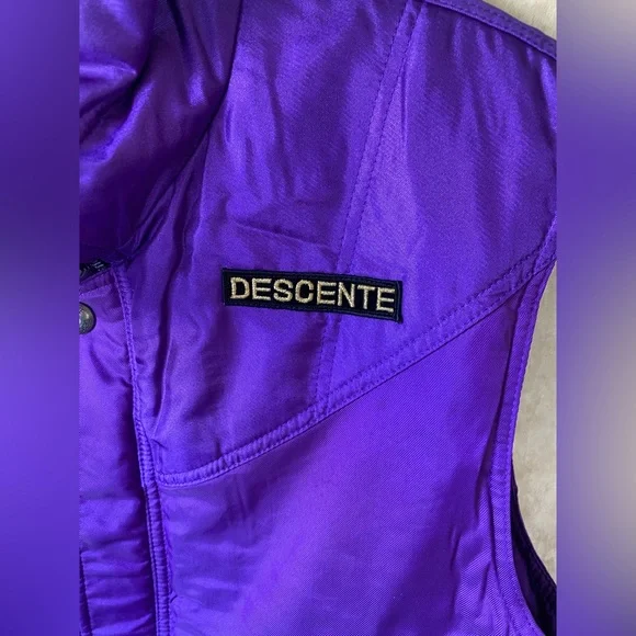 Descente Purple Puffer Vest with High Collar Vintage 90s Y2K Ski Small - Picture 7 of 8
